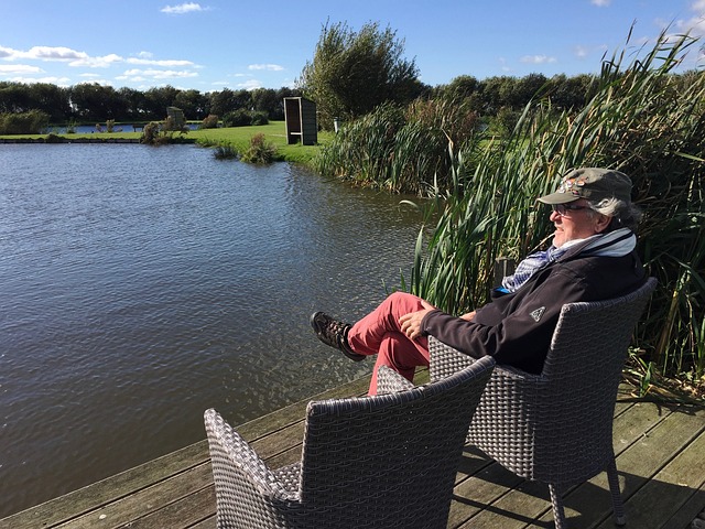 中的角色和 中的角色和